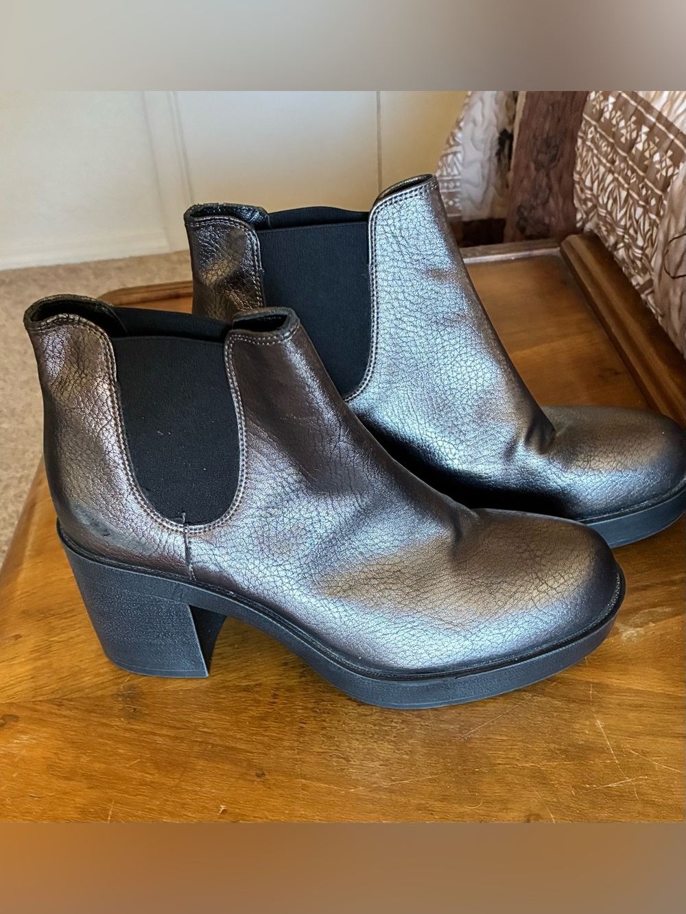 Formentini Nucleo Gunmetal Metallic Ankle Boots Sz 38/7.5-8 Round Toe Slip On